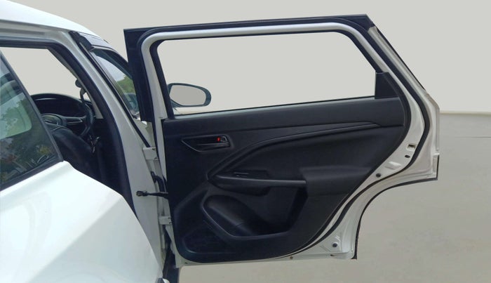 2022 Maruti BREZZA VXI SMART HYBRID, Petrol, Manual, 22,675 km, RHS Rear Door