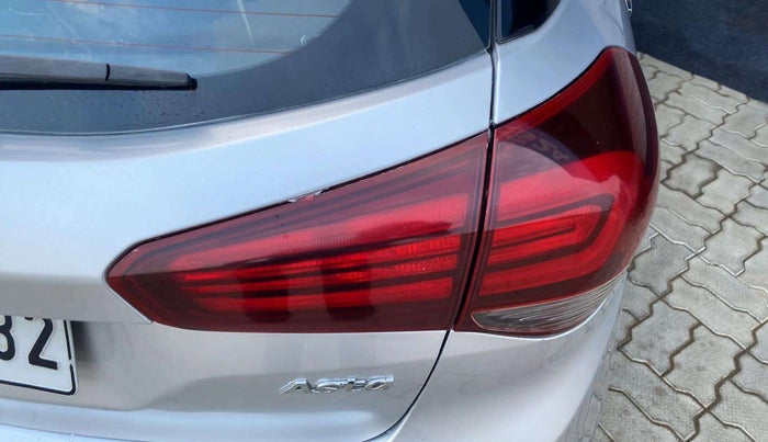 2018 Hyundai Elite i20 ASTA 1.2 (O), Petrol, Manual, 70,777 km, Right tail light - Minor scratches