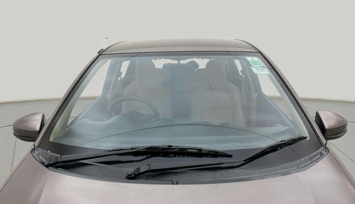2015 Honda Brio VX AT, Petrol, Automatic, 55,102 km, Front Windshield