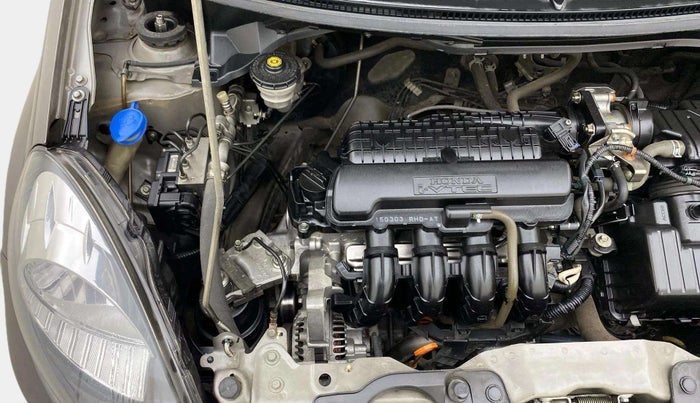 2015 Honda Brio VX AT, Petrol, Automatic, 55,102 km, Engine View - Right