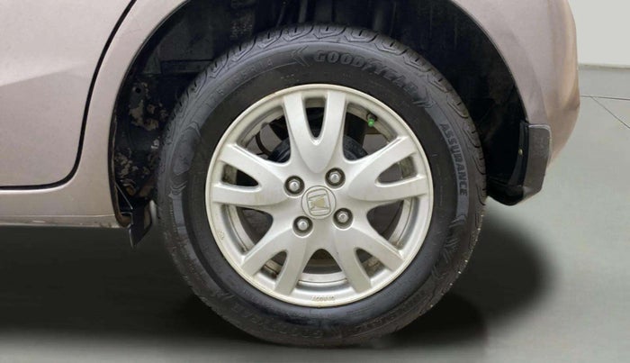 2015 Honda Brio VX AT, Petrol, Automatic, 55,102 km, Left Rear Wheel