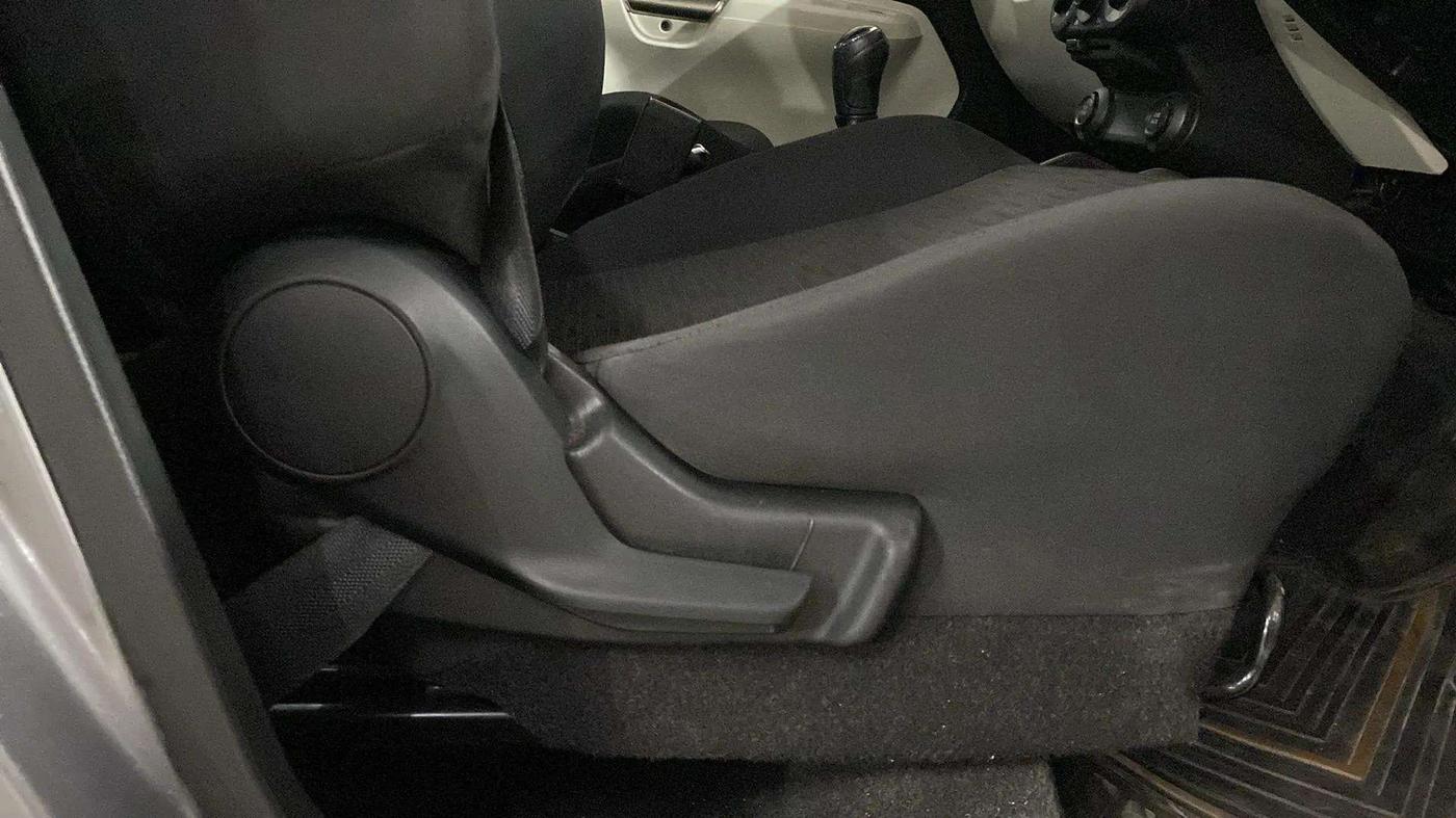 2017 Maruti IGNIS DELTA 1.2, Petrol, Manual, 43,024 km, Driver Side Adjustment Panel