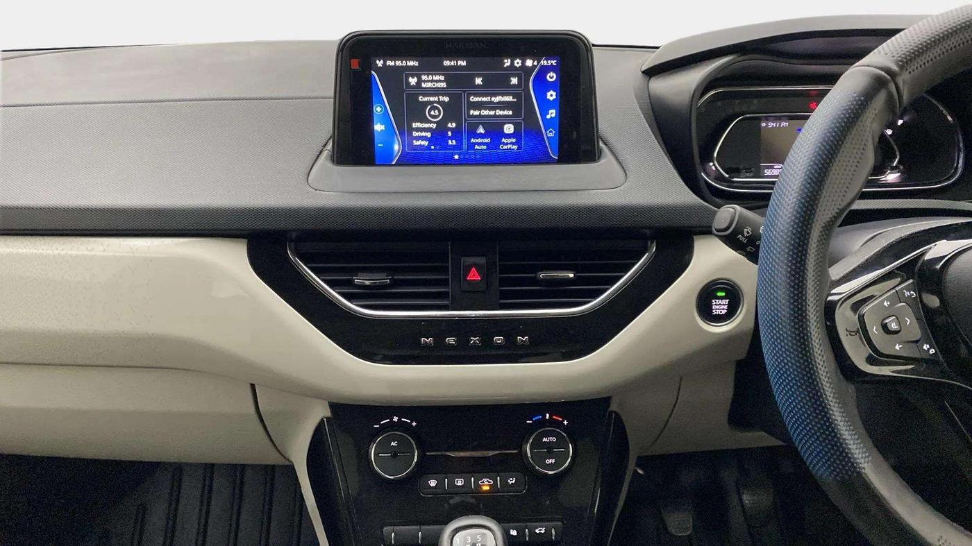 2022 Tata NEXON XZ PLUS PETROL, Petrol, Manual, 56,945 km, Air Conditioner
