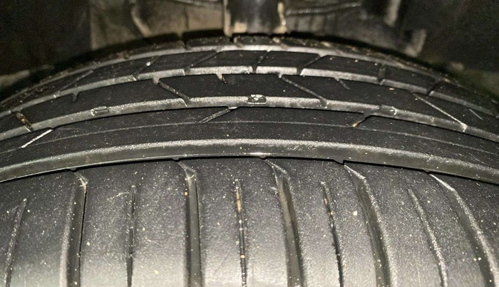 2022 Tata NEXON XZ PLUS PETROL, Petrol, Manual, 56,945 km, Right Front Tyre Tread