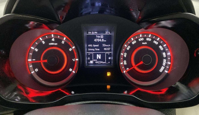 2020 Mahindra XUV300 W8 1.2 PETROL, Petrol, Manual, 44,230 km, Odometer Image