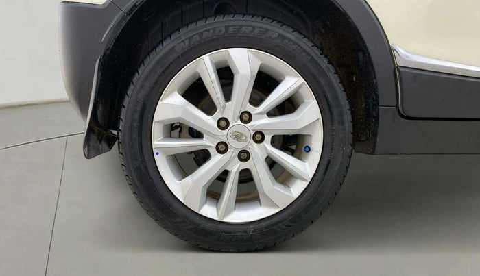 2020 Mahindra XUV300 W8 1.2 PETROL, Petrol, Manual, 44,230 km, Left Rear Wheel