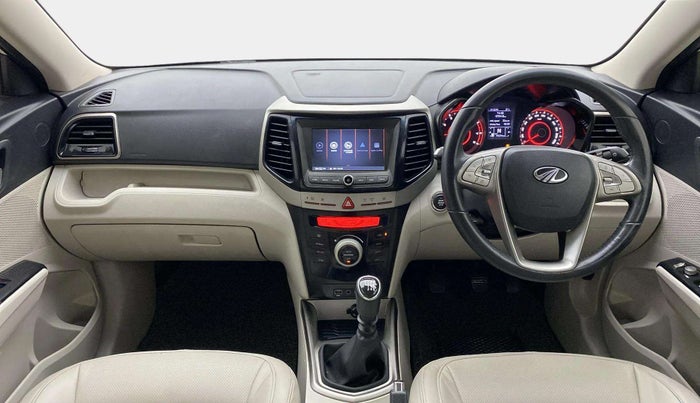 2020 Mahindra XUV300 W8 1.2 PETROL, Petrol, Manual, 44,230 km, Dashboard