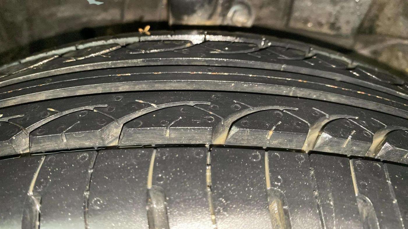 2019 Honda Amaze 1.2L I-VTEC VX CVT, Petrol, Automatic, 35,841 km, Right Front Tyre Tread