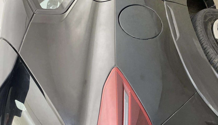 2023 Nissan MAGNITE XL, Petrol, Manual, 14,004 km, Right quarter panel - Minor scratches