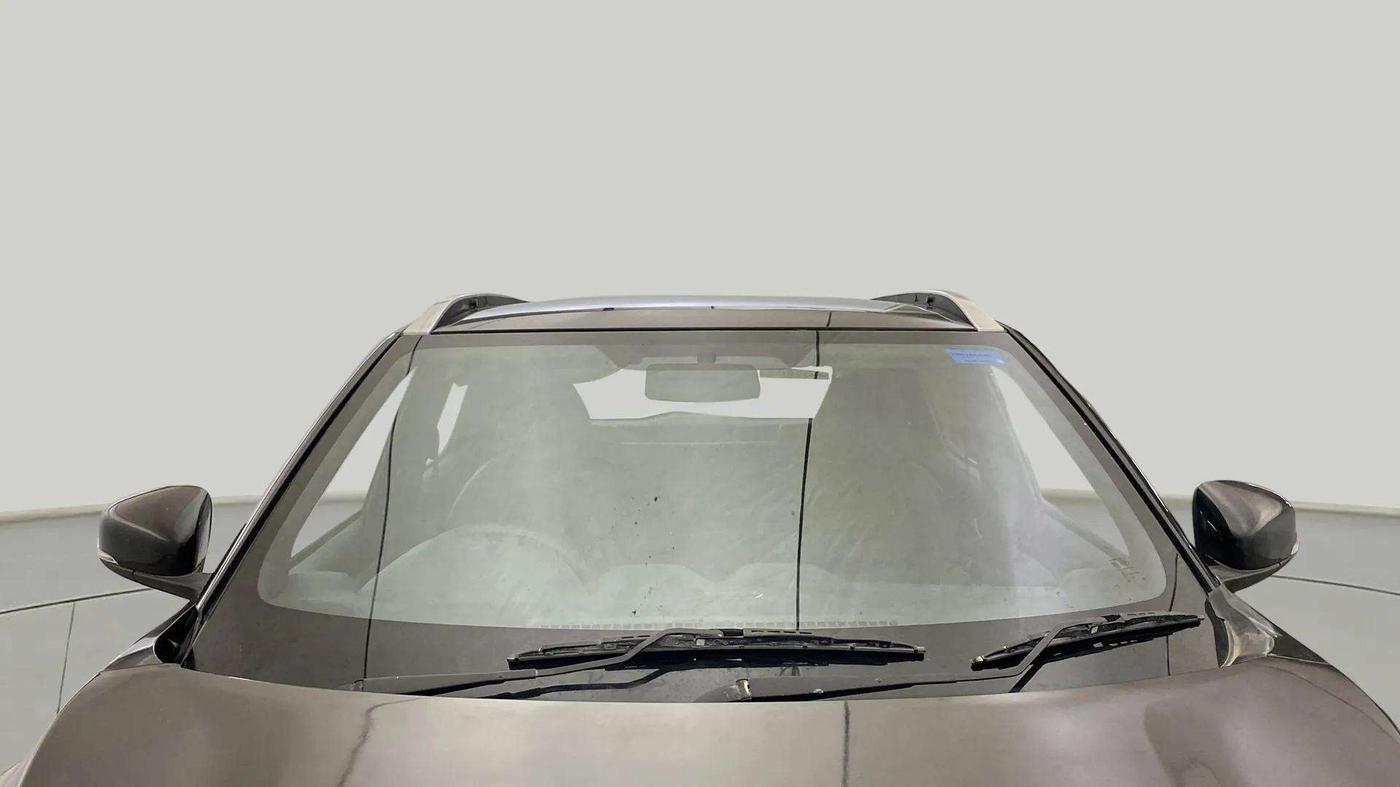 2023 Nissan MAGNITE XL, Petrol, Manual, 14,004 km, Front Windshield