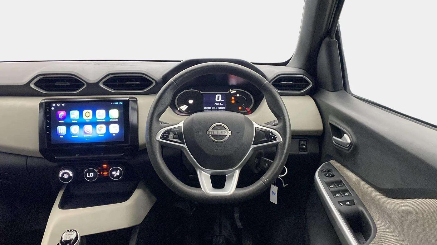 2023 Nissan MAGNITE XL, Petrol, Manual, 14,004 km, Steering Wheel Close Up