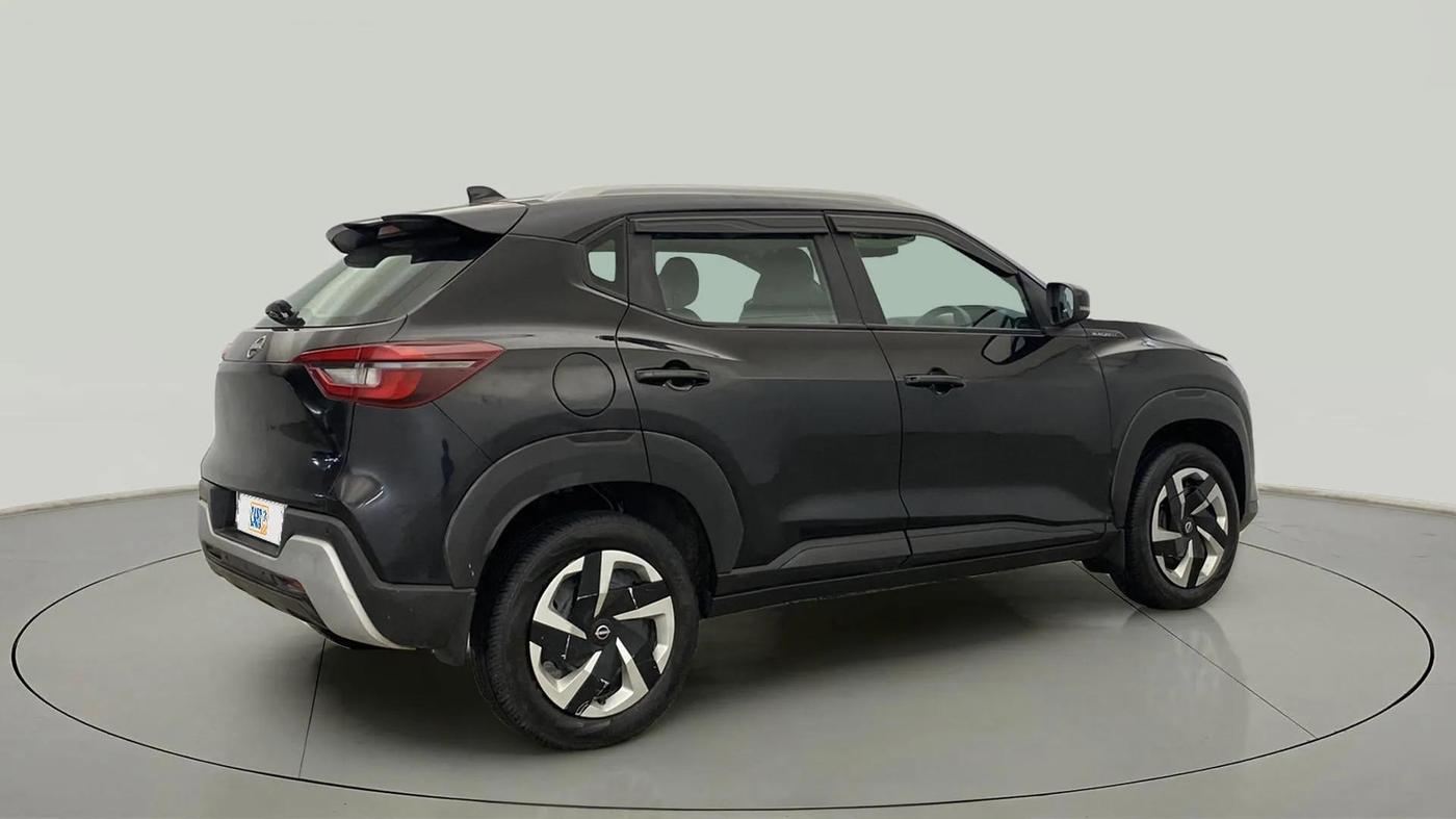 2023 Nissan MAGNITE XL, Petrol, Manual, 14,004 km, Right Back Diagonal