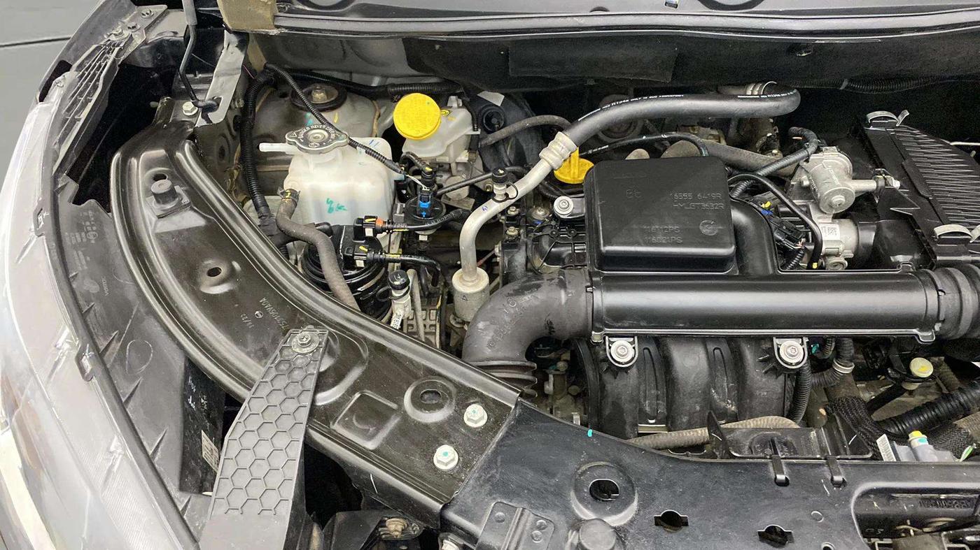 2023 Nissan MAGNITE XL, Petrol, Manual, 14,004 km, Engine View - Right