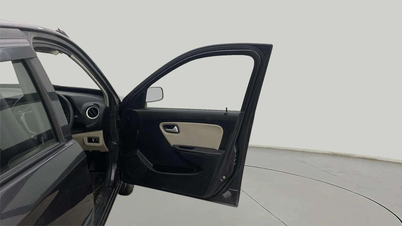 2019 Maruti Alto LXI CNG, CNG, Manual, 24,872 km, RHS Front Door
