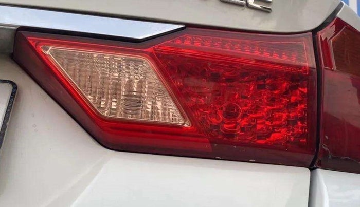 2018 Honda City 1.5L I-VTEC VX CVT, Petrol, Automatic, 96,696 km, Right tail light - < 2 inches,no. = 2