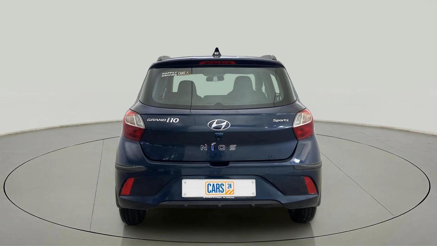 2022 Hyundai GRAND I10 NIOS SPORTZ 1.2 KAPPA VTVT, Petrol, Manual, 8,193 km, Back/Rear