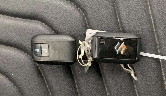 2019 Maruti Baleno ZETA PETROL 1.2, Petrol, Manual, 24,535 km, Key Close Up