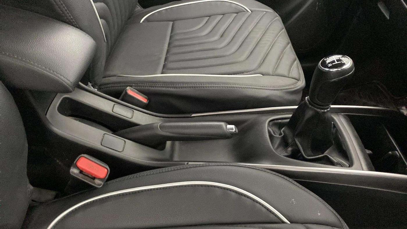 2019 Maruti Baleno ZETA PETROL 1.2, Petrol, Manual, 24,688 km, Gear Lever