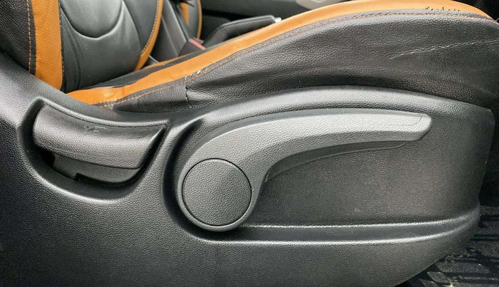2018 Hyundai Creta SX AT 1.6 PETROL, Petrol, Automatic, 86,268 km, Driver Side Adjustment Panel