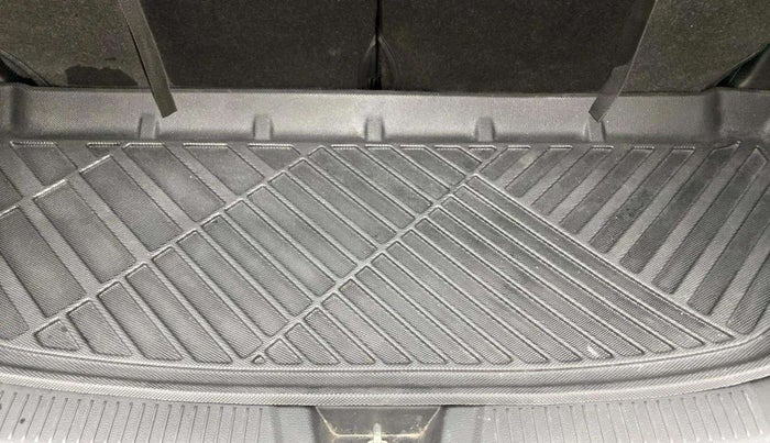 2021 Maruti XL6 ZETA MT, Petrol, Manual, 50,161 km, Boot Inside