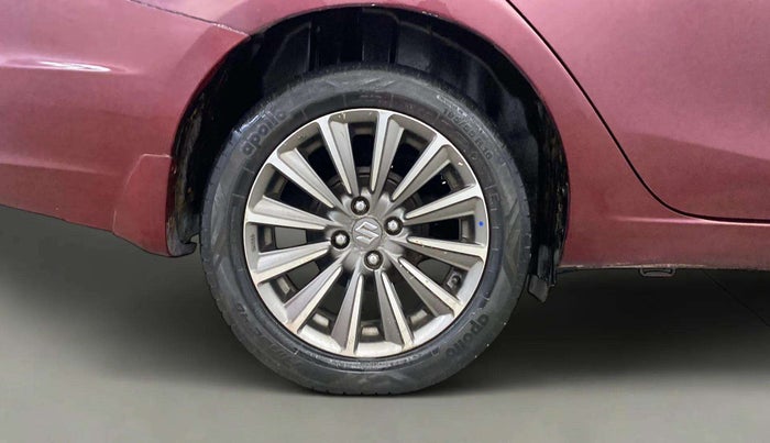 2019 Maruti Ciaz ALPHA  AT 1.5 SHVS PETROL, Petrol, Automatic, 34,968 km, Right Rear Wheel