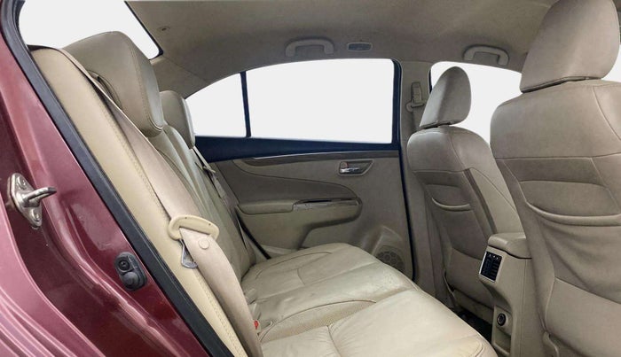 2019 Maruti Ciaz ALPHA  AT 1.5 SHVS PETROL, Petrol, Automatic, 34,968 km, Right Side Rear Door Cabin