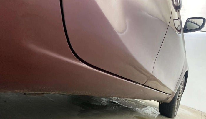 2019 Maruti Ciaz ALPHA  AT 1.5 SHVS PETROL, Petrol, Automatic, 34,968 km, Right running board - Minor scratches