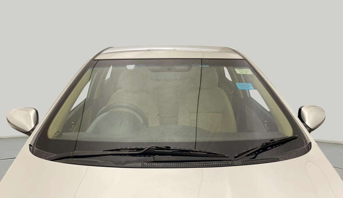2013 Hyundai Verna FLUIDIC 1.6 VTVT SX, Petrol, Manual, 55,365 km, Front Windshield