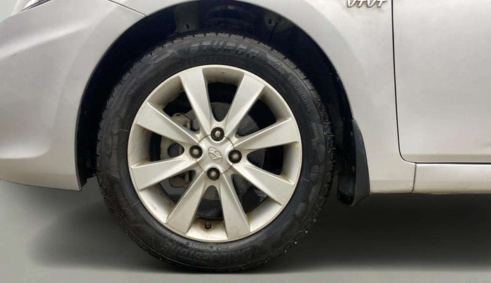 2013 Hyundai Verna FLUIDIC 1.6 VTVT SX, Petrol, Manual, 55,365 km, Left Front Wheel