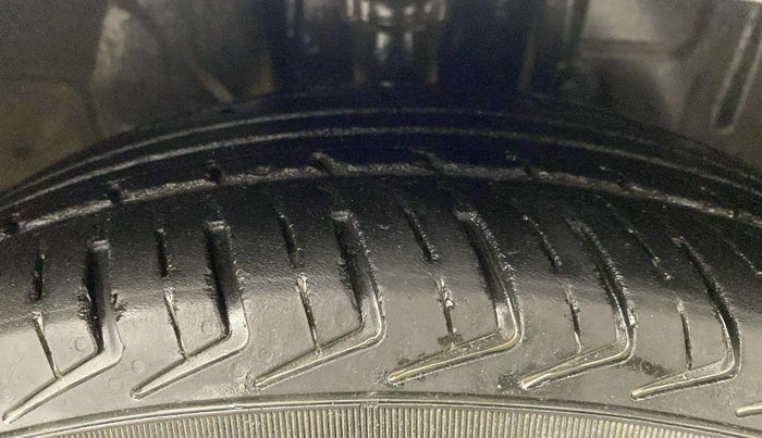 2018 Datsun Redi Go S 1.0, Petrol, Manual, 79,218 km, Right Front Tyre Tread