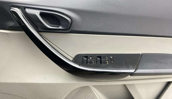 2019 Tata Tiago XZ PETROL, Petrol, Manual, 58,619 km, Driver Side Door Panels Control