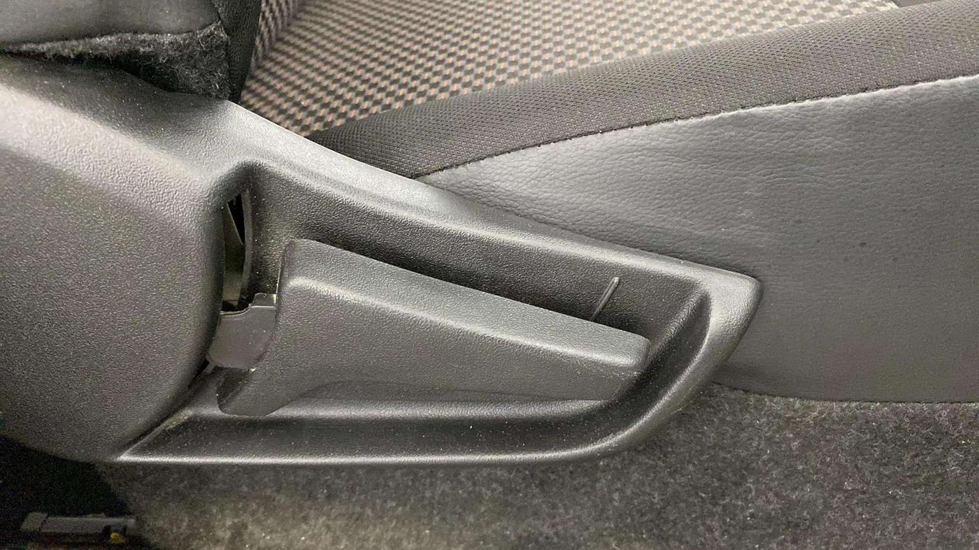 2021 Maruti S PRESSO VXI+, Petrol, Manual, 10,047 km, Driver Side Adjustment Panel