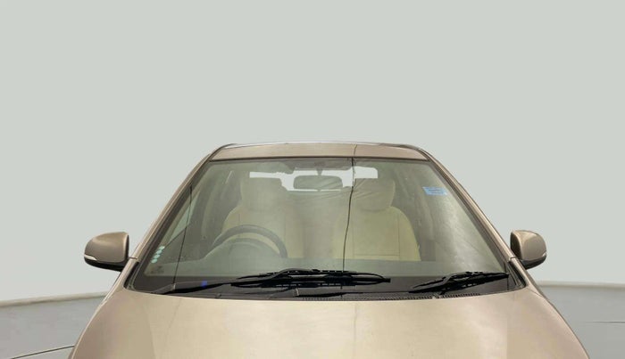 2014 Hyundai i20 MAGNA (O) 1.2, Petrol, Manual, 1,02,936 km, Front Windshield