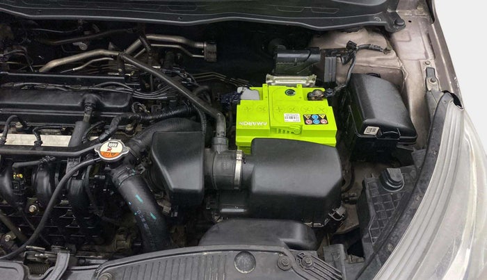 2014 Hyundai i20 MAGNA (O) 1.2, Petrol, Manual, 1,02,936 km, Engine View - Left