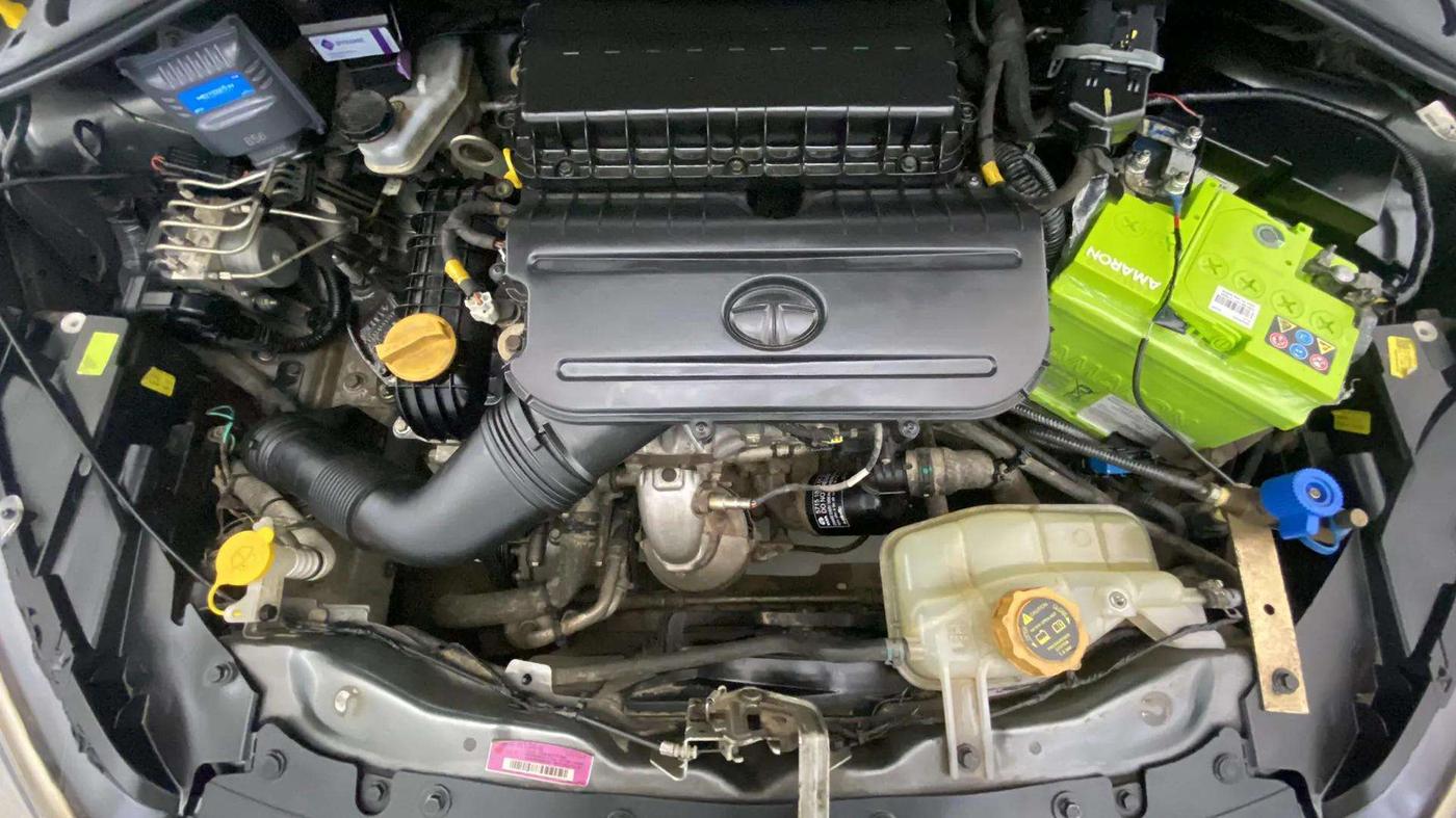 2020 Tata Tiago XT PETROL, CNG, Manual, 45,566 km, Engine View