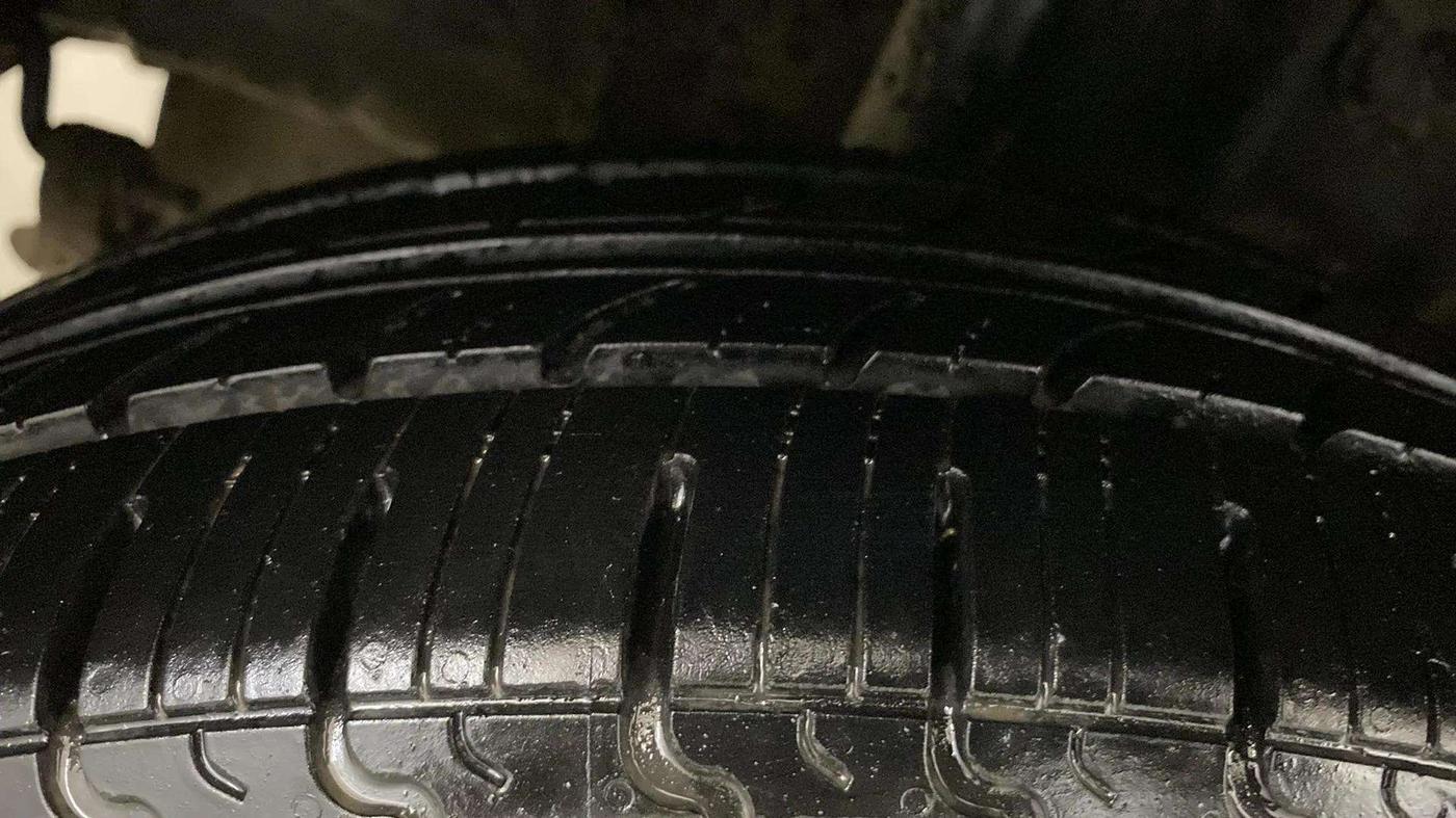 2020 Tata Tiago XT PETROL, CNG, Manual, 45,566 km, Right Rear Tyre Tread