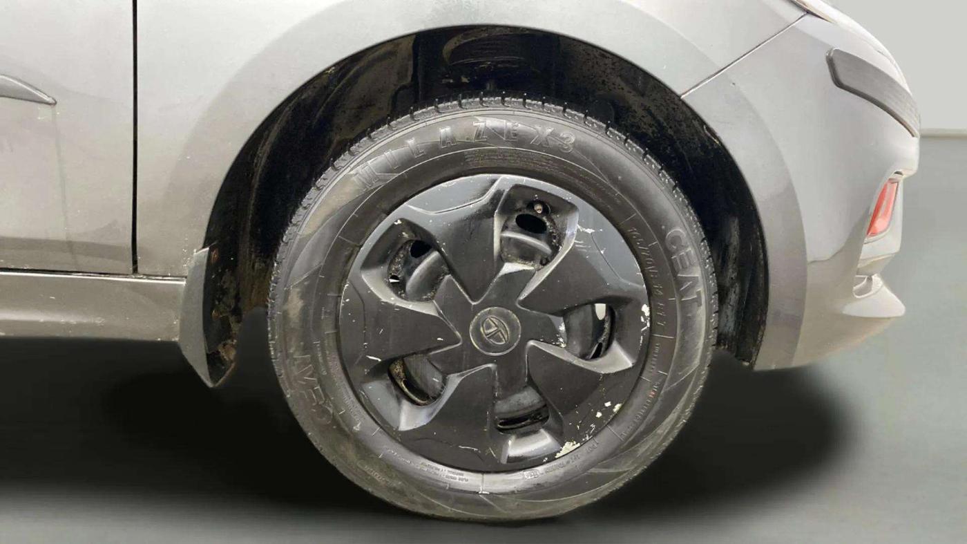 2020 Tata Tiago XT PETROL, CNG, Manual, 45,566 km, Right Front Wheel