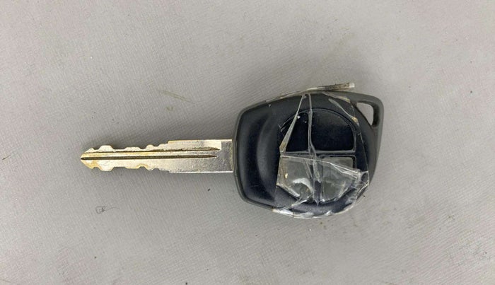 2015 Maruti Ritz ZXI, Petrol, Manual, 40,500 km, Key Close Up