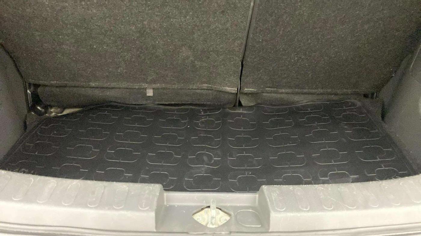 2015 Maruti Ritz ZXI, Petrol, Manual, 40,535 km, Boot Inside