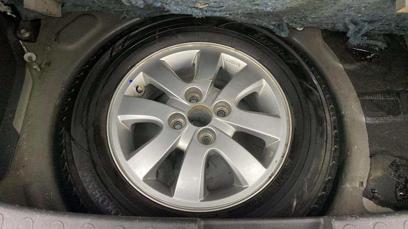 2015 Maruti Ritz ZXI, Petrol, Manual, 40,535 km, Spare Tyre