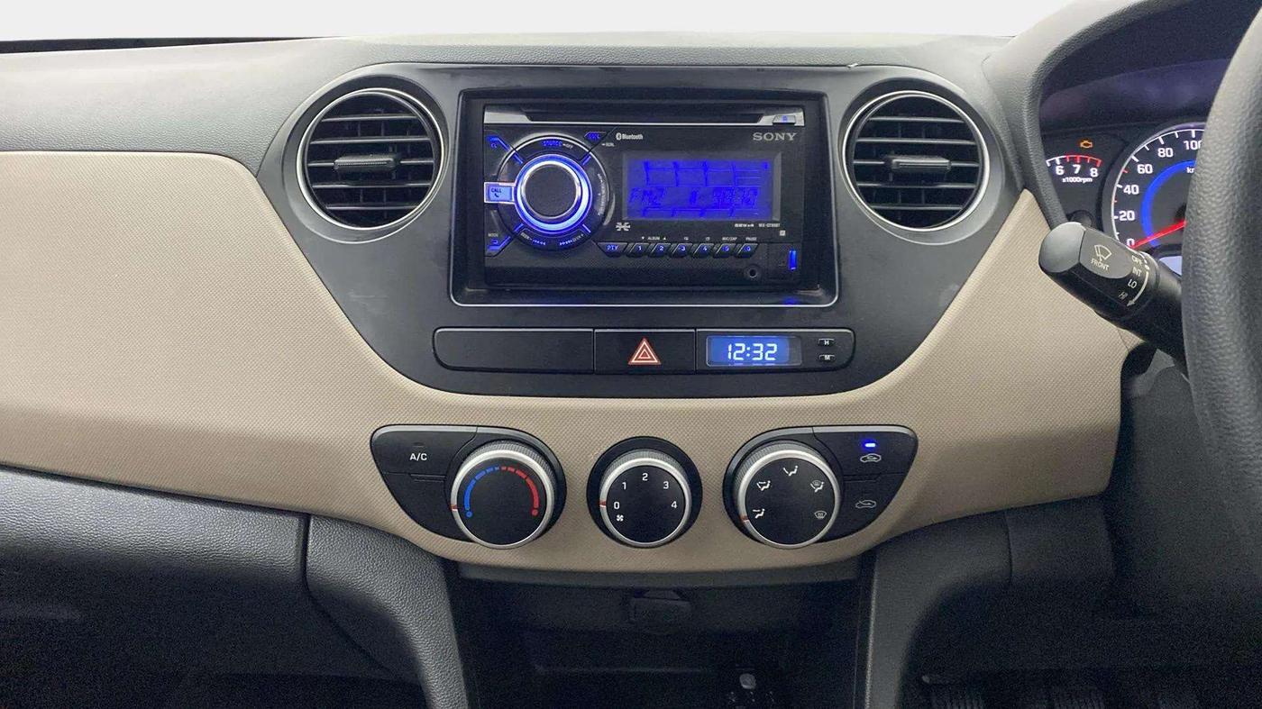 2014 Hyundai Grand i10 MAGNA 1.2 KAPPA VTVT, Petrol, Manual, 38,394 km, Air Conditioner