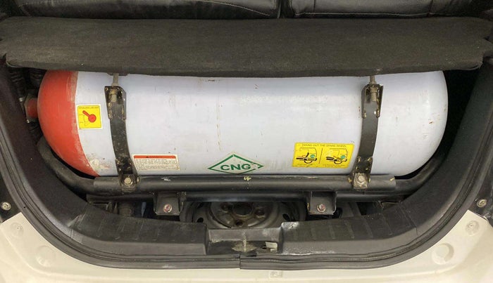 2018 Maruti Wagon R 1.0 LXI CNG, CNG, Manual, 61,557 km, Boot Inside