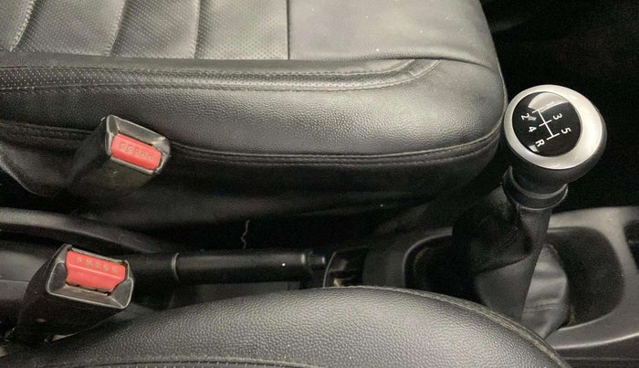 2018 Maruti Wagon R 1.0 LXI CNG, CNG, Manual, 61,557 km, Gear Lever