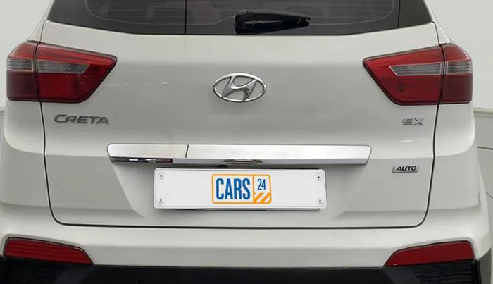 2018 Hyundai Creta SX PLUS AT 1.6 PETROL, Petrol, Automatic, 30,079 km, Dicky (Boot door) - Minor scratches