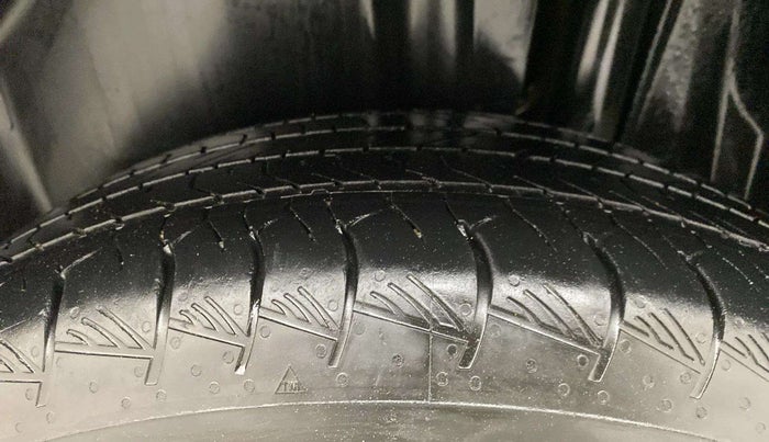 2023 Maruti Grand Vitara ZETA SMART HYBRID AT, Petrol, Automatic, 33,134 km, Left Rear Tyre Tread