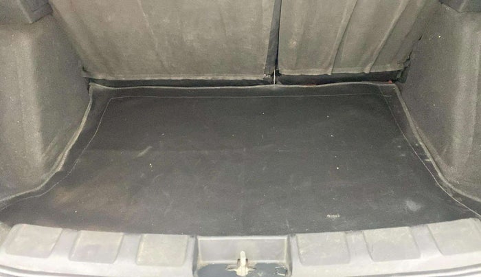 2018 Tata NEXON XZ PLUS DIESEL, Diesel, Manual, 62,182 km, Boot Inside