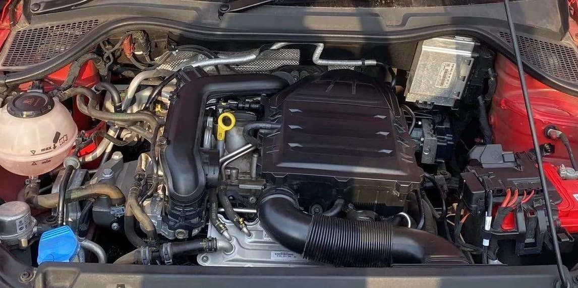 2021 Volkswagen Polo HIGHLINE PLUS 1.0, Petrol, Manual, 25,751 km, Open Bonet