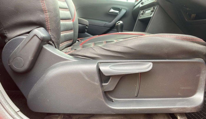 2021 Volkswagen Polo HIGHLINE PLUS 1.0, Petrol, Manual, 25,678 km, Driver Side Adjustment Panel