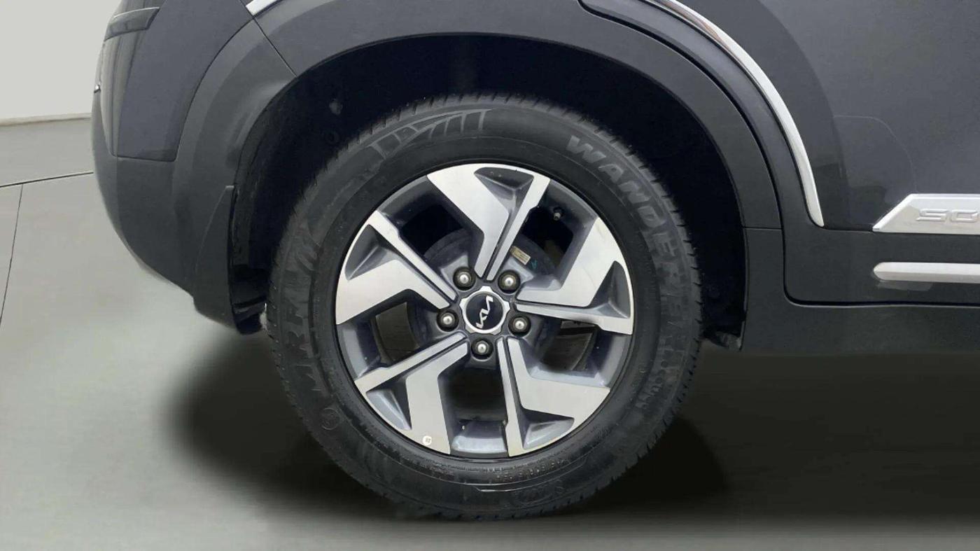 2022 KIA SONET HTX 1.0 IMT, Petrol, Manual, 40,057 km, Right Rear Wheel