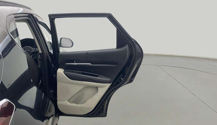 2022 KIA SONET HTX 1.0 IMT, Petrol, Manual, 40,057 km, RHS Rear Door